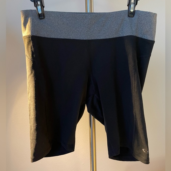 Champion Bike Shorts - Picture 1 of 1